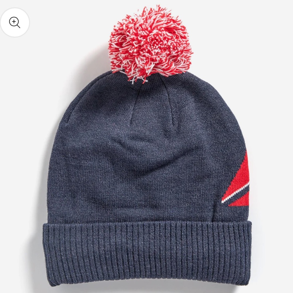 Reebok Women's Logo Intarsia Pom Beanie nwt navy - Picture 2 of 3